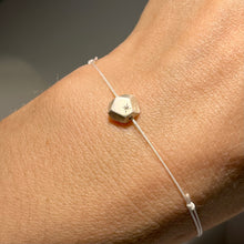 Kép betöltése a galériamegjelenítőbe: Raw Star Diamond karkötő