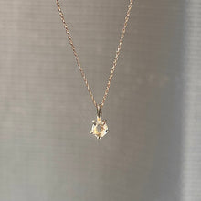 Kép betöltése a galériamegjelenítőbe: Kincsem nyaklánc