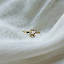 Kép betöltése a galériamegjelenítőbe: Amelie gyűrű