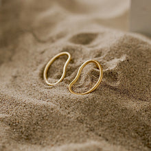 Kép betöltése a galériamegjelenítőbe: Bajamar midi fülbevaló