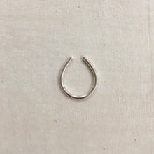 Kép betöltése a galériamegjelenítőbe: CLOSE Gyémánt gyűrű
