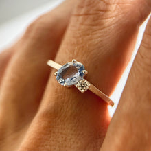 Kép betöltése a galériamegjelenítőbe: Lily diamond gyűrű
