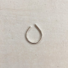 Kép betöltése a galériamegjelenítőbe: CLOSE gyűrű

